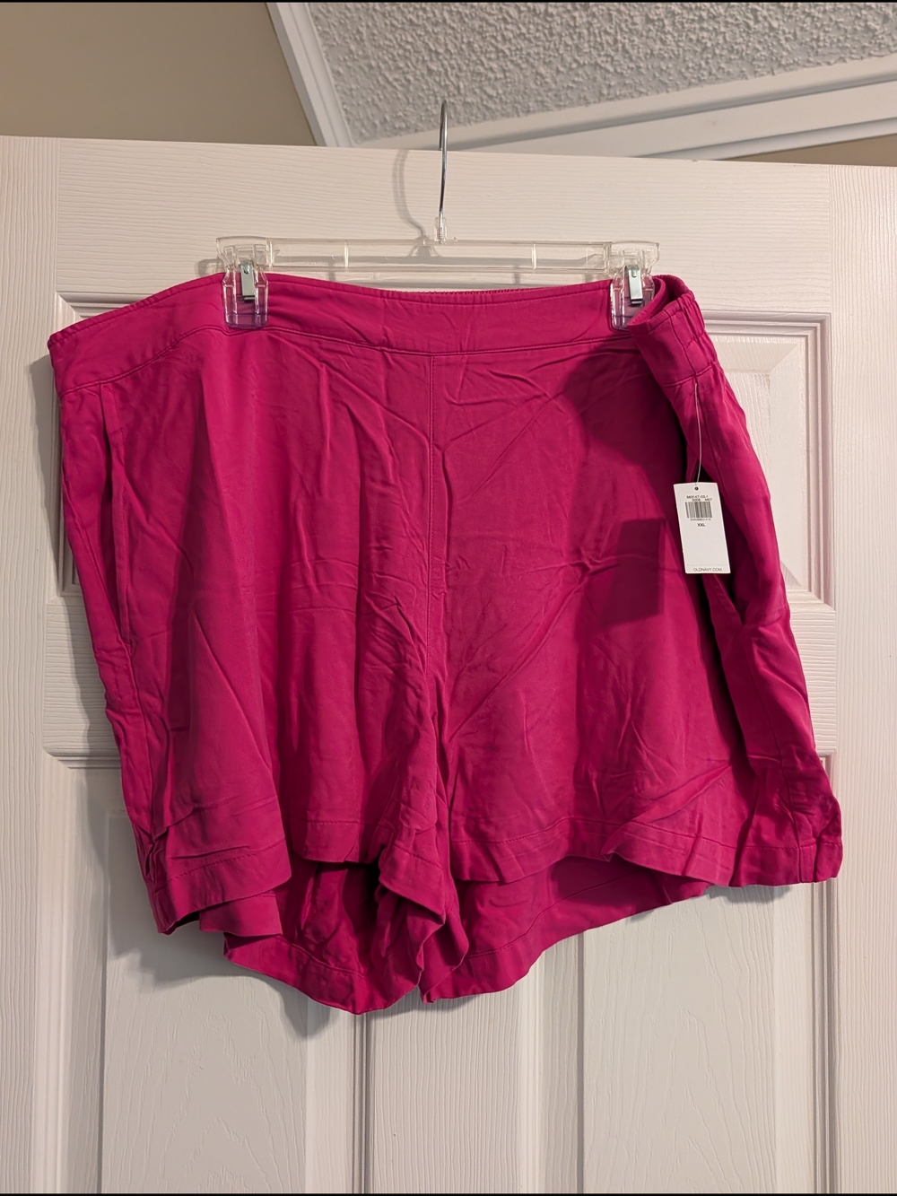 BNWT Old Navy Women's Pink Casual Shorts